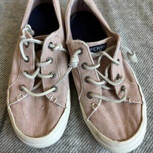 Girl's Sperry Shoe Size 5.5